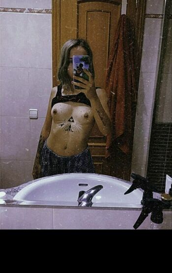 xhuronax