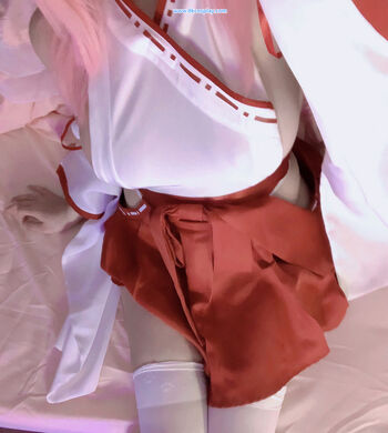 Xiaoyaoyaoyao12