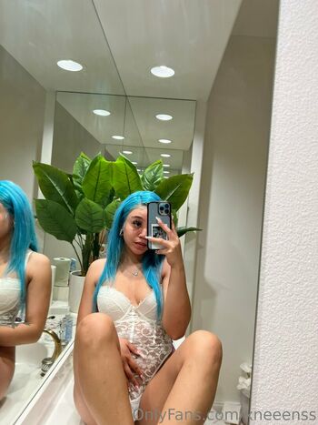 xneeenss