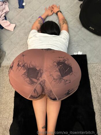 xo_itswinterbitch_xo