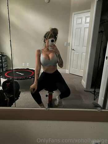 xohollypaige
