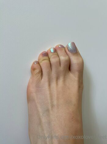 xoxolovelyfeet