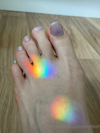 xoxolovelyfeet