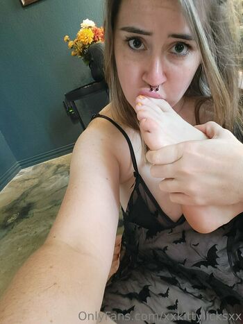 xxkittylicksxx