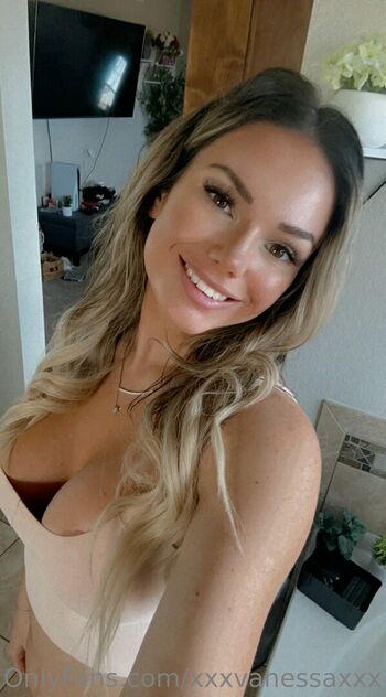 Xxxvanessaxxx