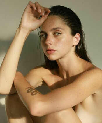 Yali Hoizzner