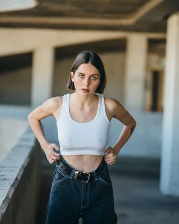Yali Hoizzner