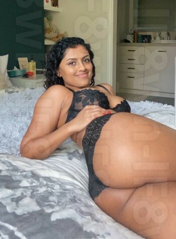 Yamini Nambimadom