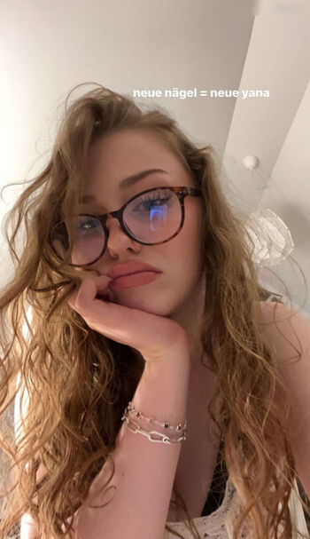 Yana Clare