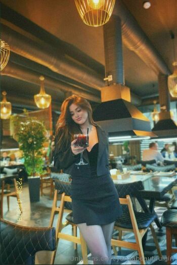yanaabeautifulgirl