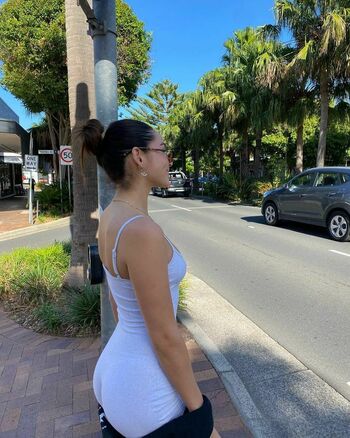 Yasmin Prenter