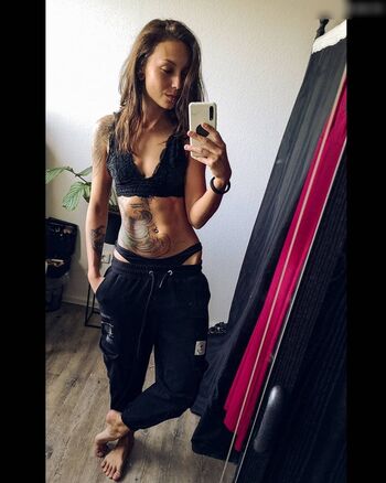 yaz rose