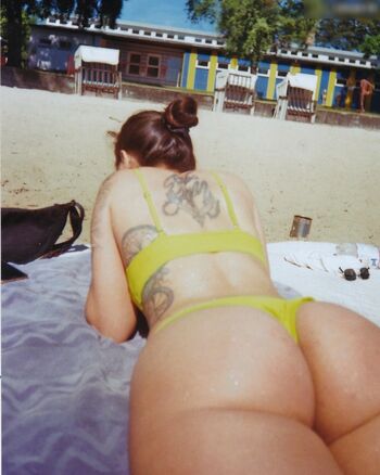 yaz rose