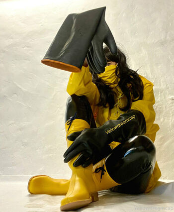 yellowdreamcap