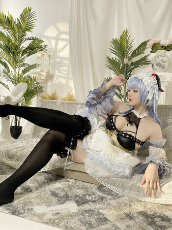 Ying Tze