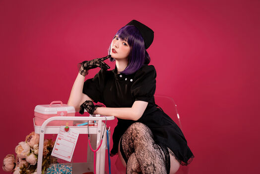 Ying Tze