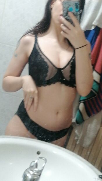 yoko_foxy