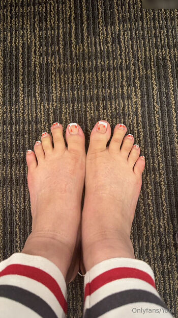 Yomfeet