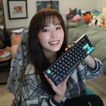 Yoojin