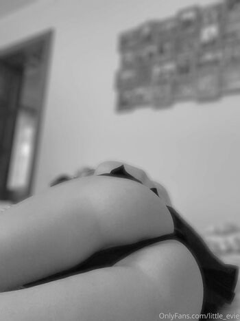 your_little_evie