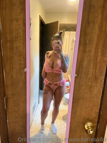 yourfavoritefreak69