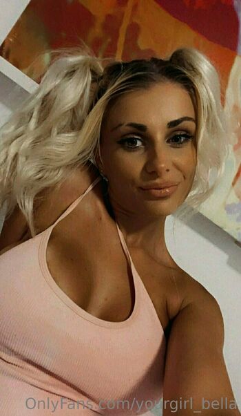 yourgirl_bella