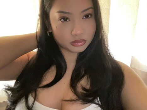 yourgirlangelie