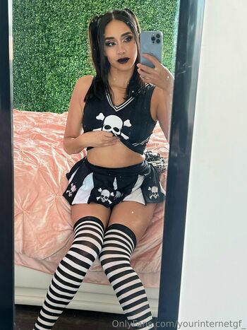 yourinternetgf_