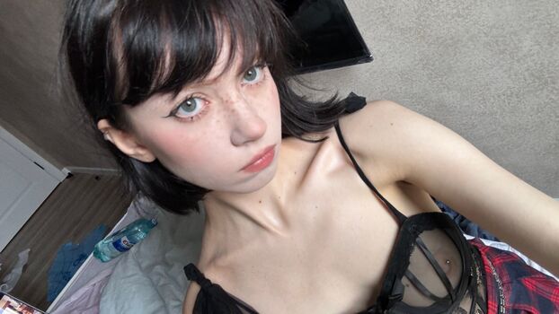 YourSmallDoll