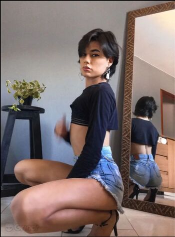 Ysabella Kyle