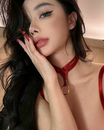 Yuan Sayuki Weme