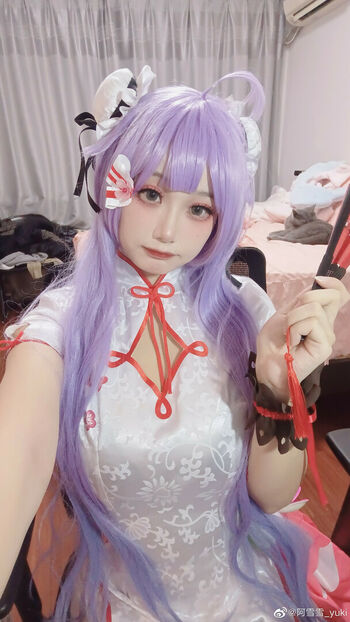 阿雪雪_yuki