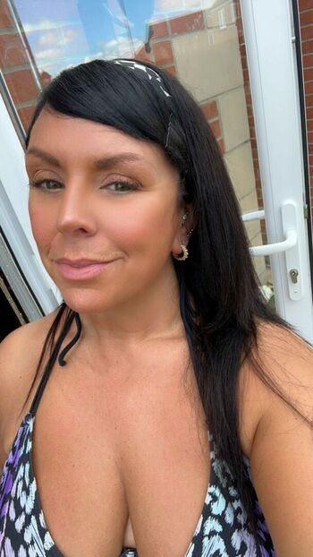 yummyhoneymodel