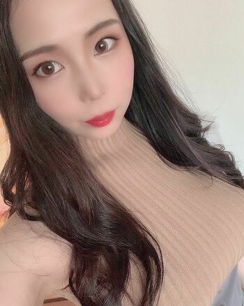 Yuria Yoshine