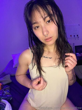 yurifoxgirlfree