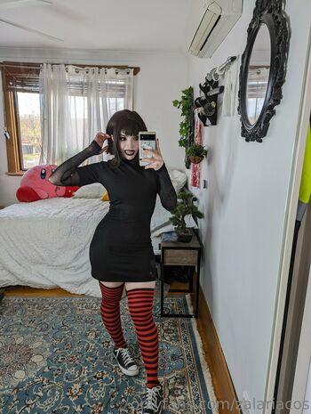 Zalaria Cosplay