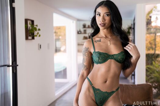 Zariah Aura
