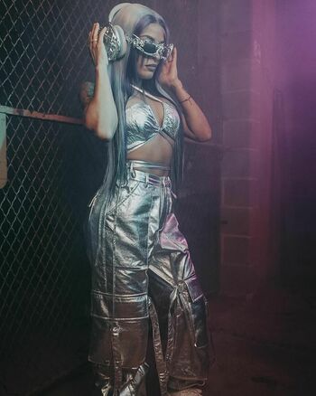 Zelina Vega