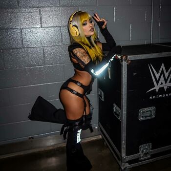 Zelina Vega