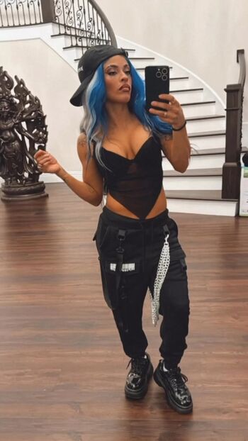 Zelina Vega
