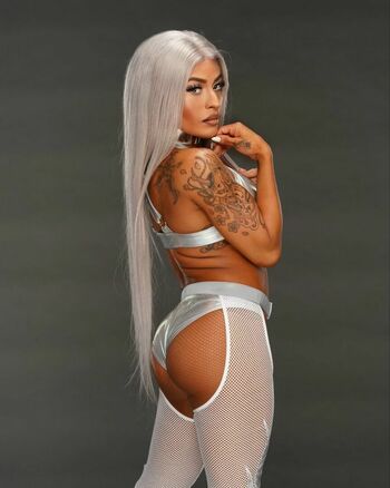 Zelina Vega