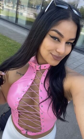 Zenaexclusive