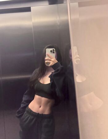 Zeydcarey Archive