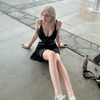 Zheanna Erose