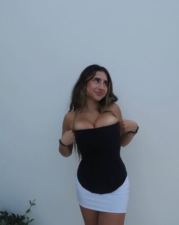 Zoe Ducorsky