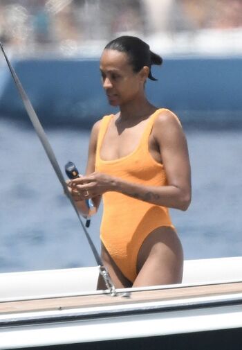 Zoe Saldana