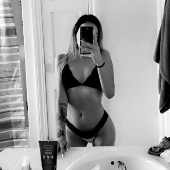Zoe Serena