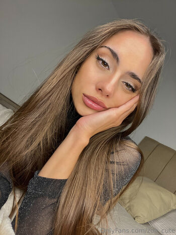 zoe_yourlove