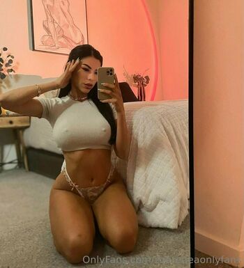 zoereneaonlyfans