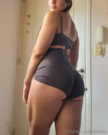 Zoey_Riley